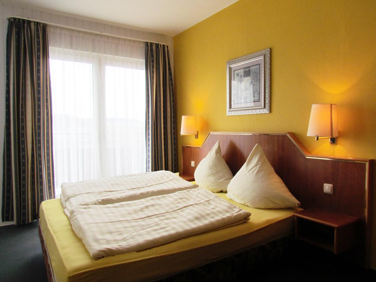 Hotel Seeblick Saalburg Bagian luar foto