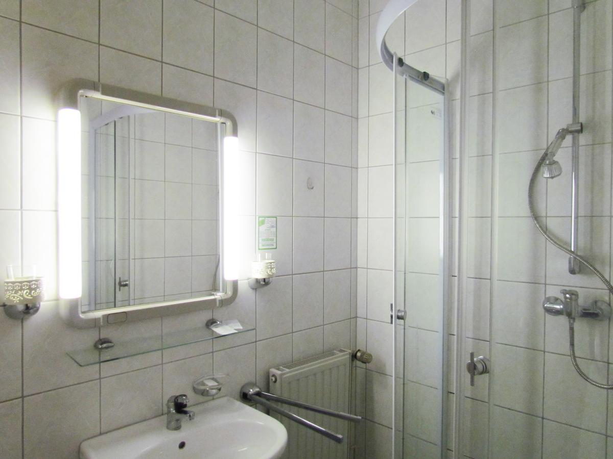 Hotel Seeblick Saalburg Bagian luar foto